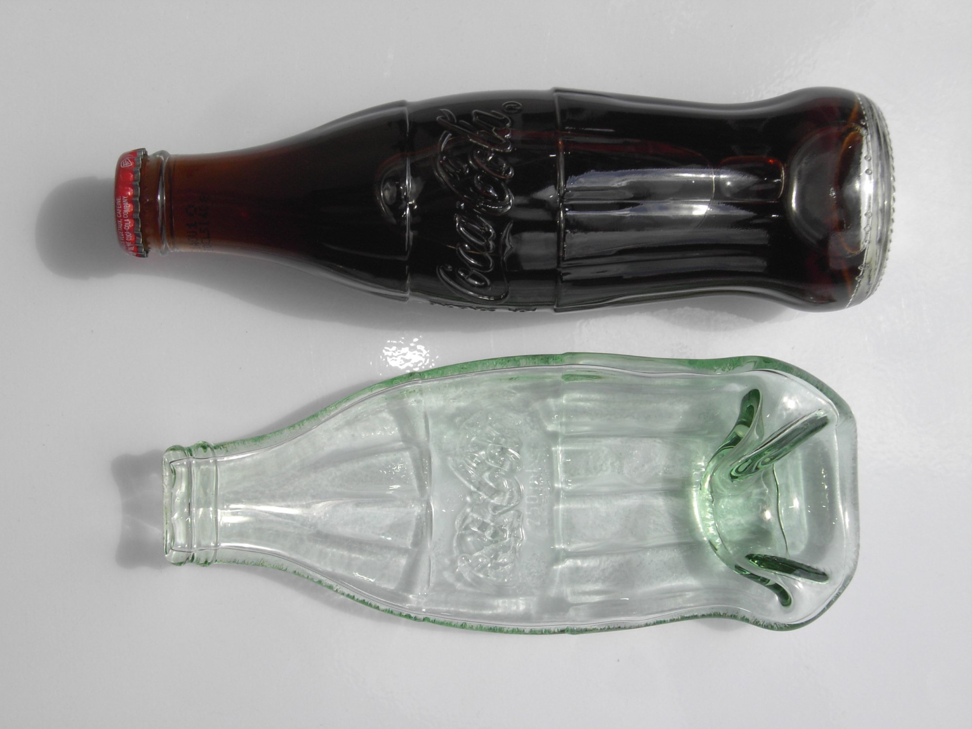Bild Coca-Cola Flasche Relief